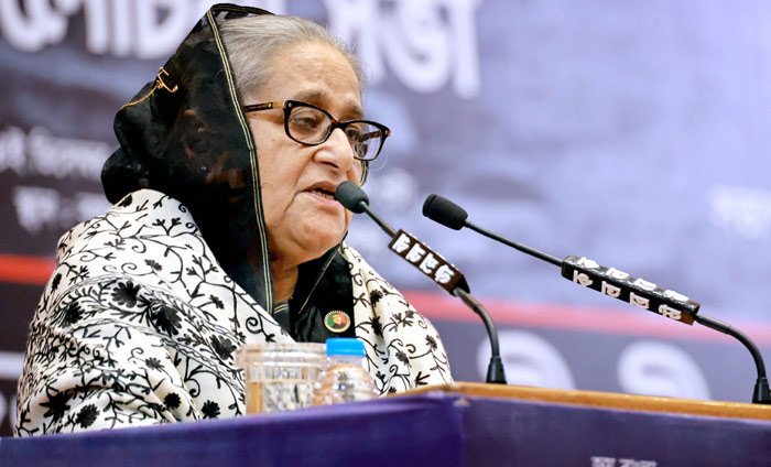 আজকের বাংলাদেশ দুর্বার গতিতে এগিয়ে যাওয়া বাংলাদেশ