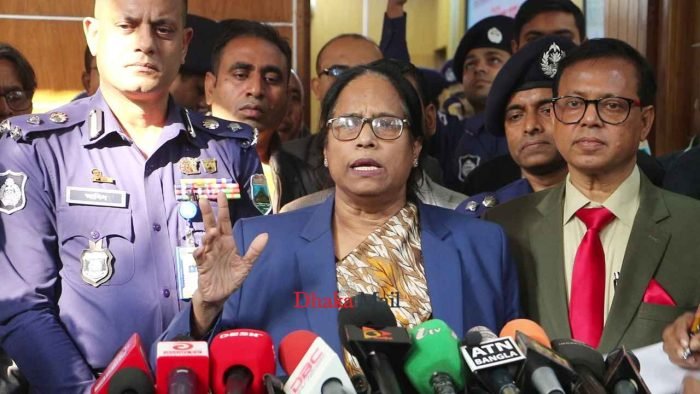 ভোটারদের হুমকি-ধমকি দিলেই শাস্তি