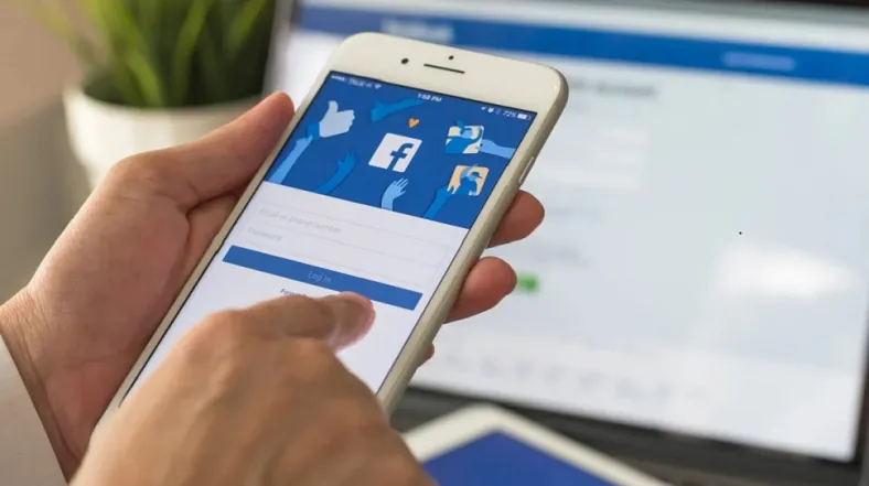 ডিলিট হওয়া ফেসবুক অ্যাকাউন্ট ফিরে পাবেন যেভাবে