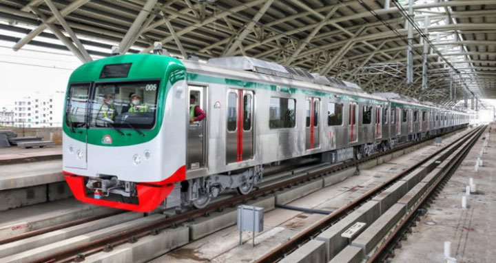 আজ চালু হচ্ছে মেট্রোরেলের কারওয়ান বাজার ও শাহবাগ স্টেশন