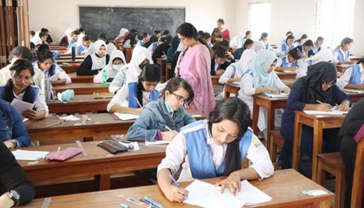 আগামী বছরের এইচএসসির টেস্ট পরীক্ষা ফেব্রুয়ারিতে