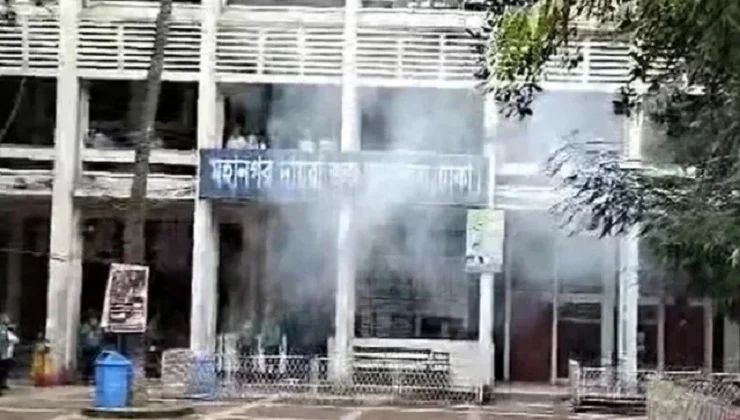 আদালতে বোমা হামলার মূল পরিকল্পনাকারী ‌মুকিত গ্রেপ্তার