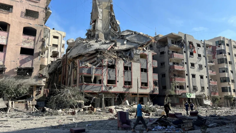 গাজায় অবিরাম বোমাবর্ষণ, নিহত ১৮ হাজার ছুঁই ছুঁই