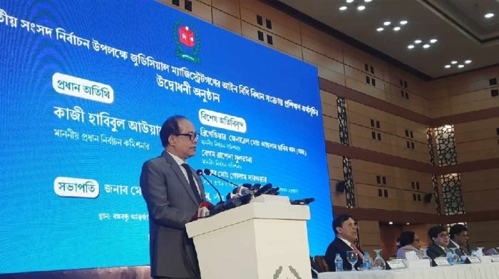 নির্বাচন পেছানোর এখতিয়ার কমিশনের নেই