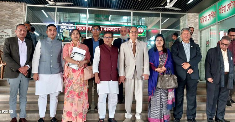 ইসিতে আওয়ামী লীগের প্রতিনিধি দল