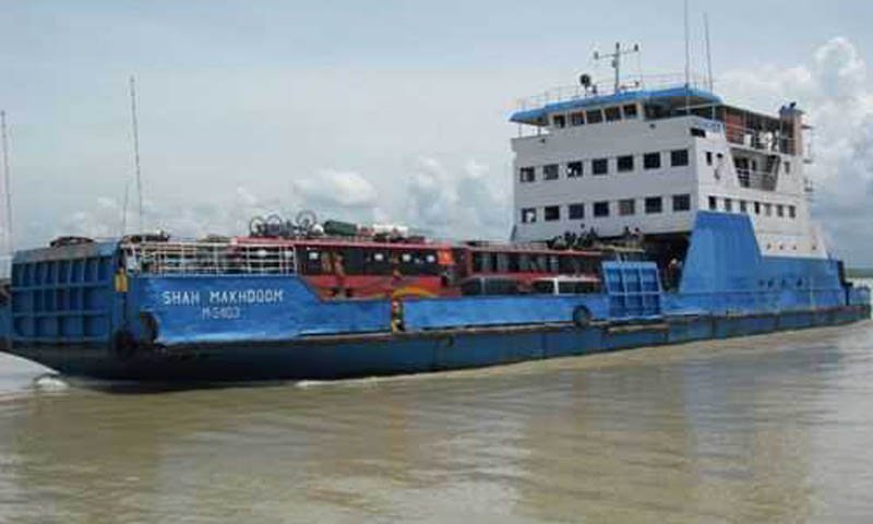 দৌলতদিয়া-পাটুরিয়া নৌরুটে ফেরি চলাচল স্বাভাবিক