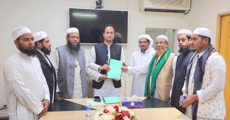 পাঠ্যবইয়ে ইমান-আকিদাবিরোধী কিছু না রাখতে সরকার যত্নশীল