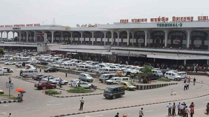 লাখ ডলার নিয়ে শাহজালালে আটক মার্কিন ২ নাগরিক