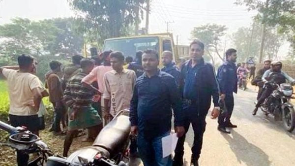 কুলাউড়ায় ট্রাকের ধাক্কায় দুই মোটরসাইকেল আরোহী নিহত