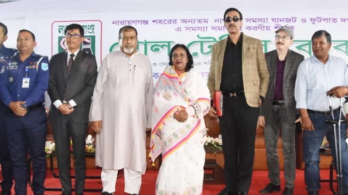 একমঞ্চে আইভী-শামীম, ভেদাভেদ ভুলে একসঙ্গে কাজ করার আশ্বাস