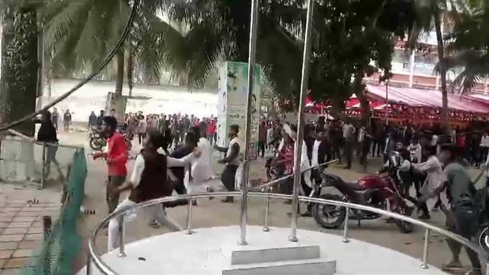 গোপালগঞ্জে ছাত্রলীগের দুই গ্রুপের সংঘর্ষ, আহত ১০