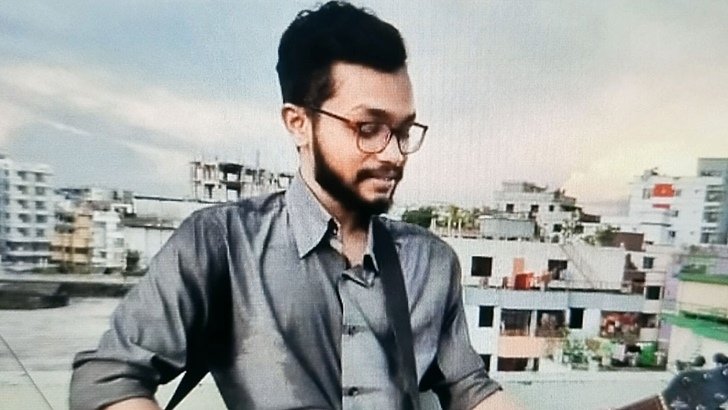 ইস্ট ওয়েস্ট শিক্ষার্থীর ঝুলন্ত মরদেহ উদ্ধার