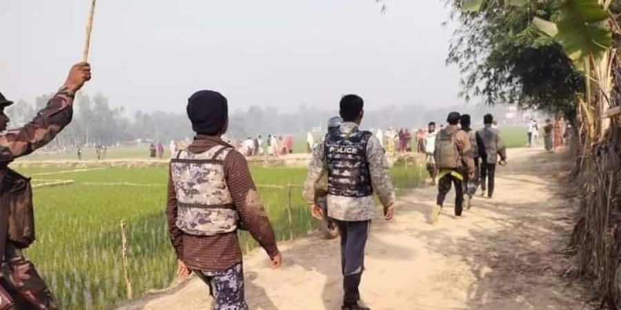 বাংলাদেশে প্রবেশ করেছে মিয়ানমারের ২২৯ সীমান্তরক্ষী