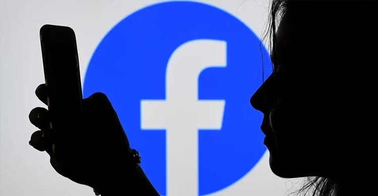 ফেসবুকে বাংলাদেশি পুরুষ কমছে, নারী বাড়ছে