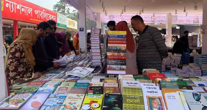 মেলায় প্রথম ১০ দিনে ৮ শতাধিক নতুন বই