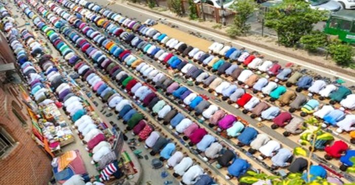 জুমার দিন দরুদ পড়ার বিশেষ ফজিলত