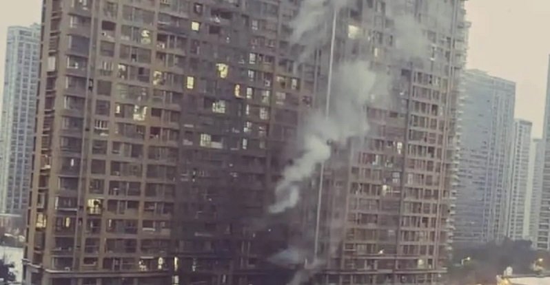 চীনে ভবনে অগ্নিকাণ্ডে নিহত ১৫ , আহত ৪৪