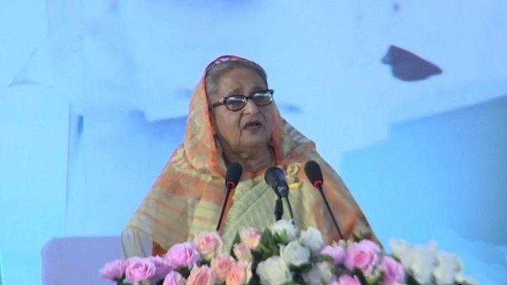 মানুষ বিপদে পড়লে আশ্রয় খোঁজে পুলিশের কাছে