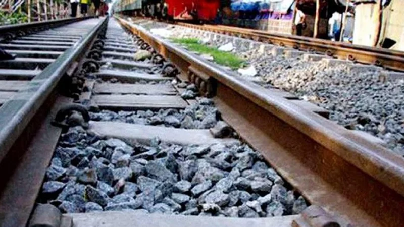 মগবাজারে ট্রেনের ধাক্কায় নারীর মৃত্যু