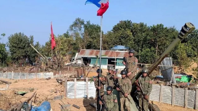 রাখাইন থেকে সেনা সরিয়ে নিয়েছে মিয়ানমারের জান্তা