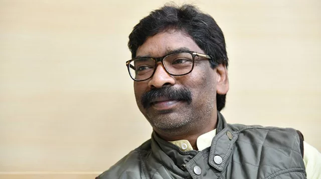 ভারতে ঝাড়খন্ডের মুখ্যমন্ত্রী হেমন্ত সোরেন ইস্তফা দিয়েই ইডি হেফাজতে