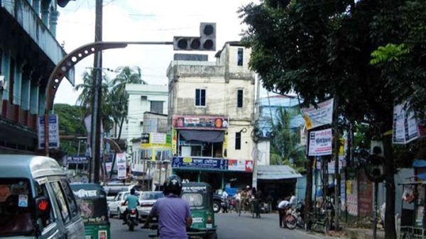 ২৮ বছরেও চালু হয়নি সিলেট নগরের ‌‌’ট্রাফিক সিগন্যাল’ বাতি