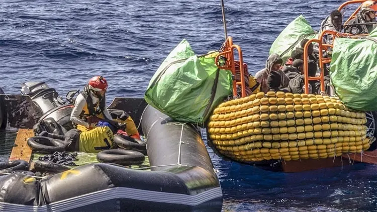 ভূমধ্যসাগরে নৌকাডুবিতে ৬০ অভিবাসনপ্রত্যাশীর মৃত্যু