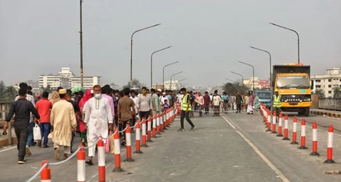 সংস্কারের পর খুলেছে পোস্তগোলা সেতু, যান চলাচল শুরু