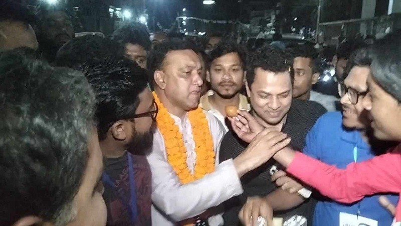 দ্বিতীয়বার ময়মনসিংহের নগরপিতা হলেন ইকরামুল হক টিটু