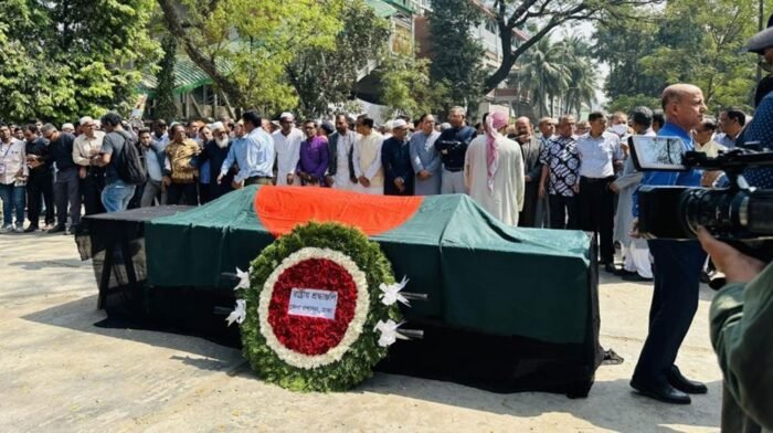 প্রধানমন্ত্রীর প্রেস সচিব ইহসানুল করিমের জানাজা অনুষ্ঠিত