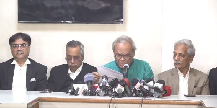 সর্বোচ্চ আদালতের আইনজীবীদের সংগঠনও সরকারের কালো থাবায় বিপর্যস্ত