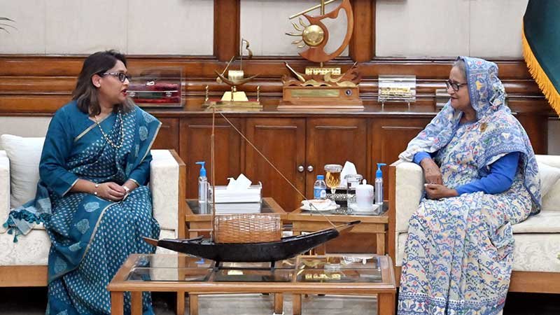 স্বজনদের নিয়ে ঘুরতে গিয়ে নিখোঁজ একই পরিবারের ৩ জন