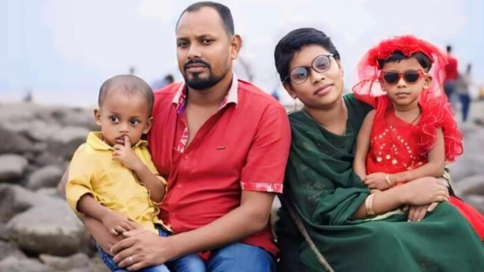 ভৈরবে ট্রলারডুবি, স্ত্রী-ছেলে-মেয়েসহ নিখোঁজ কনস্টেবল