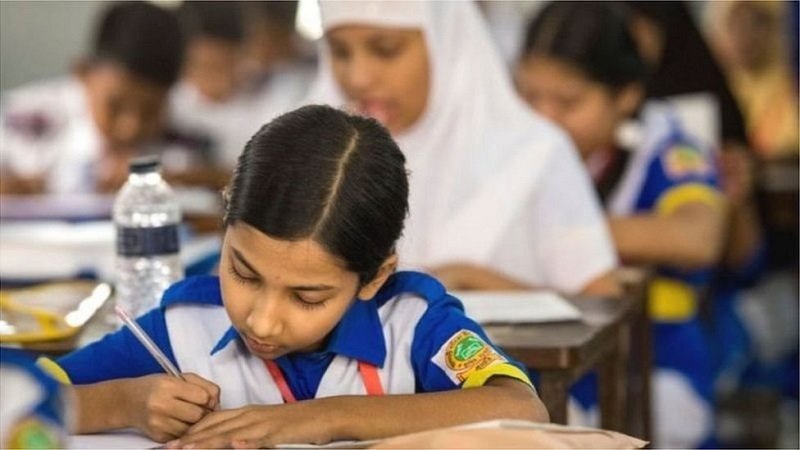 আগামী বছর শনিবারও শিক্ষাপ্রতিষ্ঠান খোলা রাখার ইঙ্গিত শিক্ষামন্ত্রীর