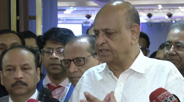 রাজউক ও গণপূর্তকে সতর্ক হওয়ার আহ্বান স্বাস্থ্যমন্ত্রীর