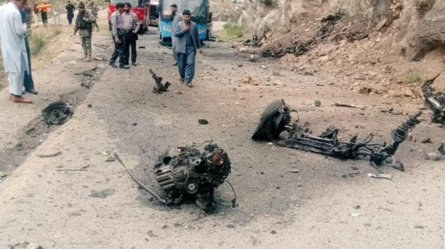 পাকিস্তানে আত্মঘাতী হামলায় ৫ চীনা প্রকৌশলী নিহত