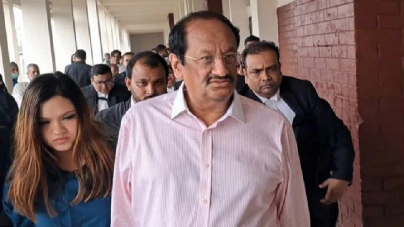 সমাজে নেতিবাচক প্রভাব ফেলে, মুশতাক-তিশাকে এমন ভিডিও না করার নির্দেশ