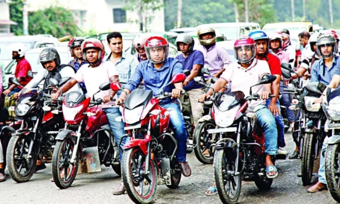 ঈদে ১২ লাখ মানুষ মোটরসাইকেলে ঢাকা ছাড়বে
