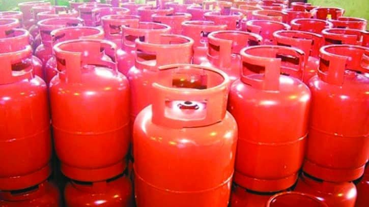 এলপি গ্যাসের নতুন দাম নির্ধারণ আজ