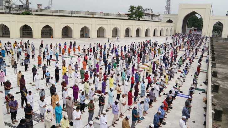 ঈদুল ফিতরে বায়তুল মোকাররমে ৫ জামাত