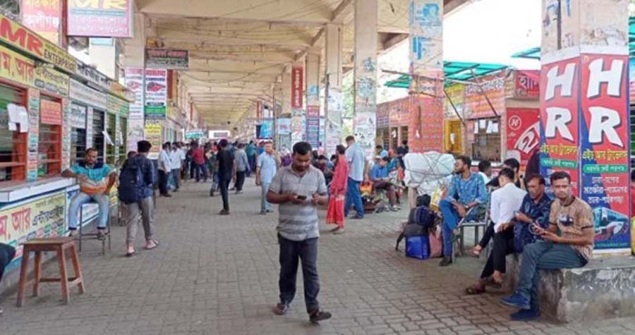 গাবতলীতে ঈদের আগের দিন যাত্রীর চাপ নেই