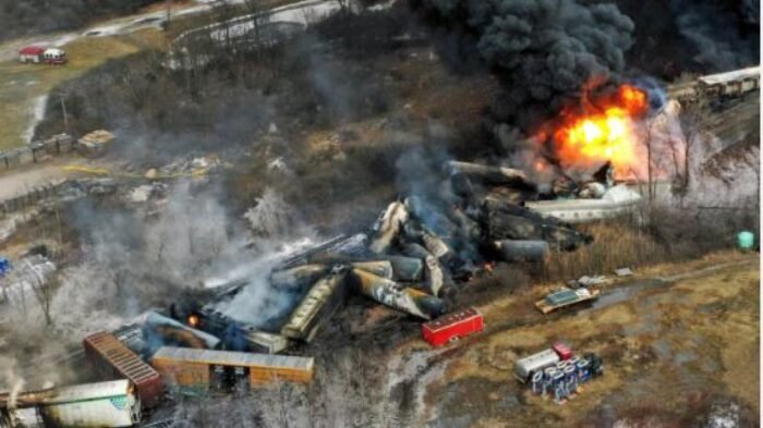 কম্বোডিয়ায় সামরিক ঘাঁটিতে গোলাবারুদ বিস্ফোরণ, ২০ সৈন্য নিহত