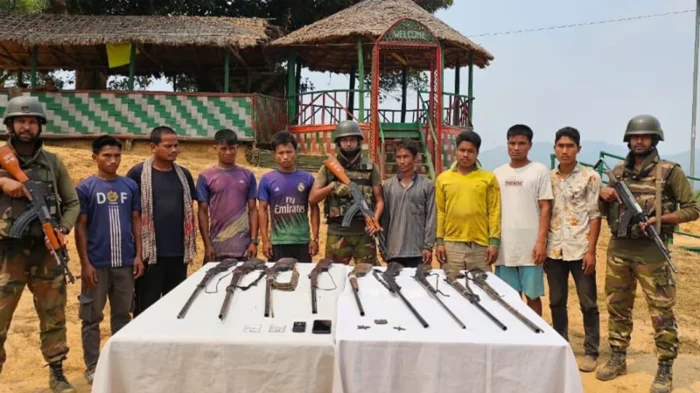 অস্ত্রসহ কেএনএফের আরও ৯ সদস্য গ্রেপ্তার