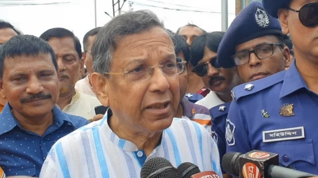 অস্তিত্বের ভয়ে আবোল-তাবোল বলছে বিএনপি