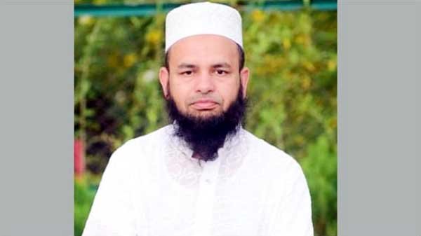 স্বদেশ প্রত্যাবর্তন করলেন মাওলানা জয়নাল আবেদীন