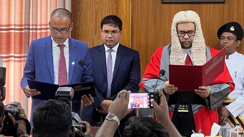 শপথ নিলেন পিএসসি’র সদস্য প্রদীপ কুমার পাণ্ডে