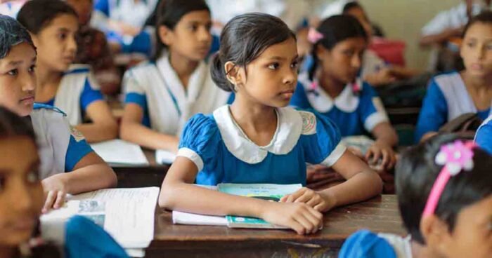 আজ দেশের সব স্কুল-কলেজ বন্ধ