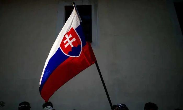 স্লোভাকিয়ায় একদিনে ১১০০ বোমা হামলার হুমকি