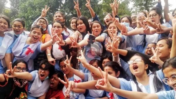 এসএসসি পরীক্ষার রেজাল্ট যেভাবে দেখা যাবে