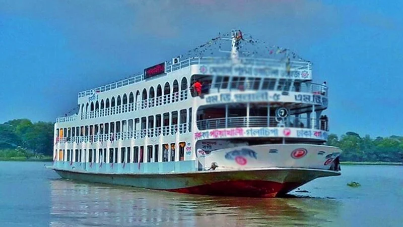 উপকূলীয় এলাকায় লঞ্চসহ নৌযান চলাচল বন্ধের নির্দেশ